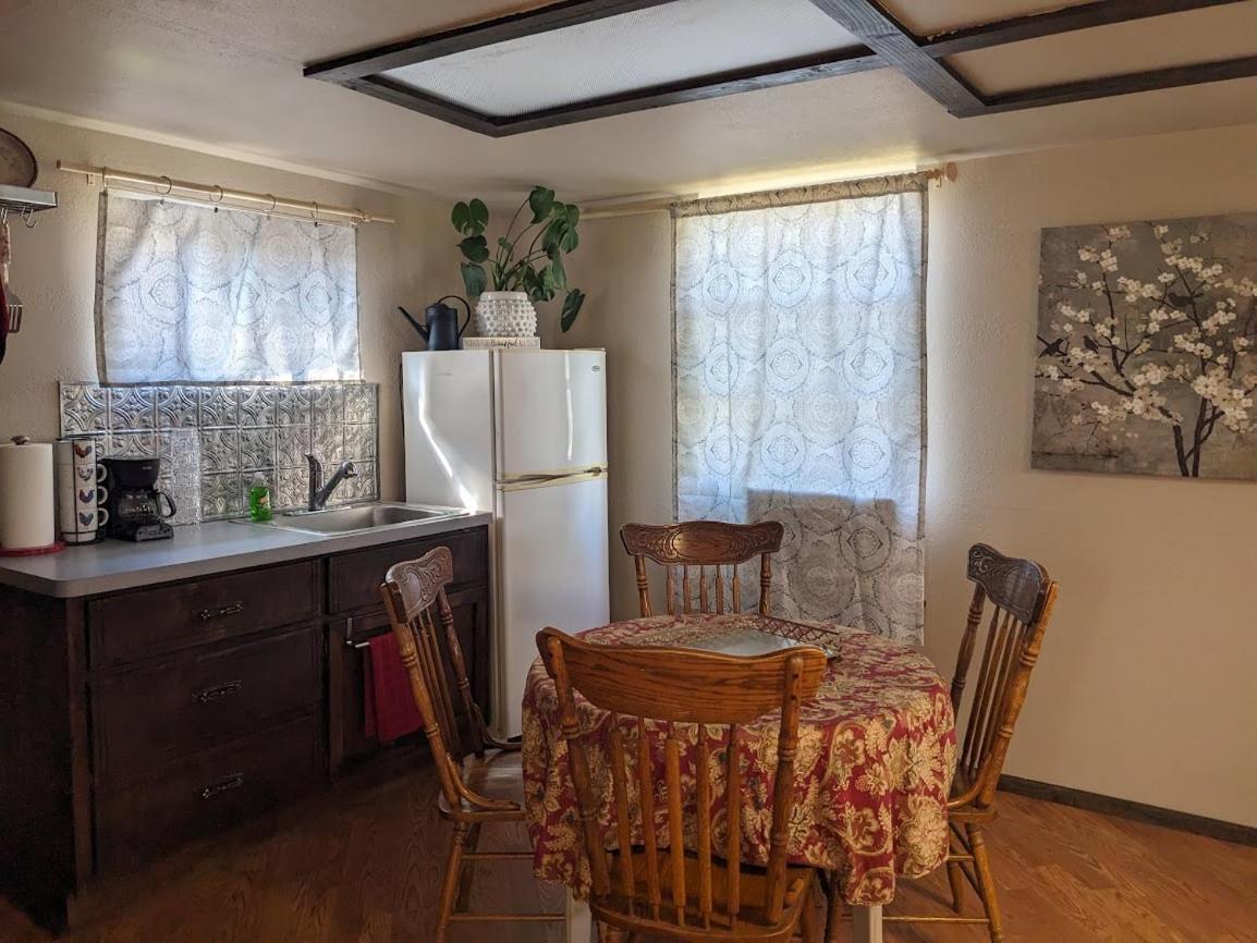 Rustic Rooms Barn Loft สควอว์วัลเลย์ ภายนอก รูปภาพ